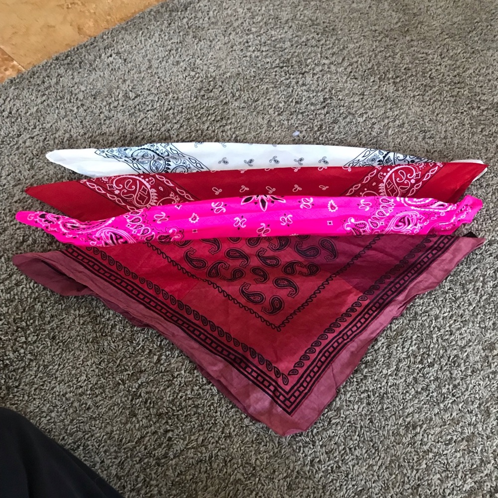 X4 bandanas